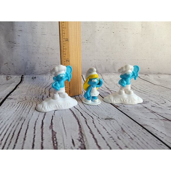 LOT Smurf Figures Smurfette 2 Backer Peyo McDonalds Happy Meal Toy Cake Toppers - Picture 4 of 7